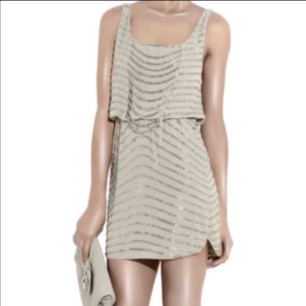✂️💸 Alice + Olivia "Gabby" Blouson Mini Dress